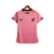 Camisa feminina rosa do Athletico Paranaense, edição 22/23, com detalhes em preto e logo do clube.