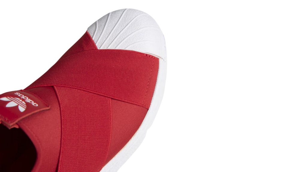 Tenis Slip on Superstar Adidas Vermelho Estilo e Conforto