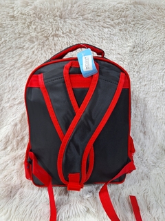 MOCHILA INFANTIL 3 CIERRES C/RELIEVE en internet