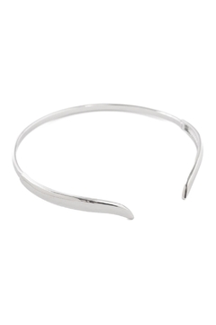 Bracelete Liso Fluir com Banho em Ródio Branco