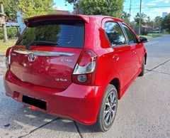 TOYOTA ETIOS 2023 - comprar online