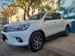 TOYOTA HILUX 2016