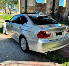 BMW 323I 2007 en internet