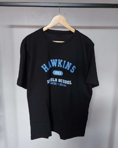 Camiseta hawkins preta - comprar online