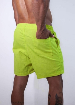 Short Linho Masculino Verde Neon - comprar online