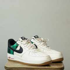 TENIS NIKE AIR FORCE 1 07 LX - loja online