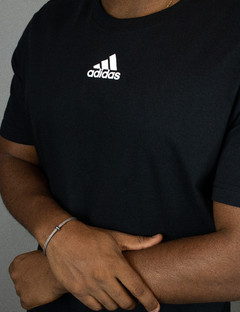 CAMISA ADIDAS SMAL LOGO