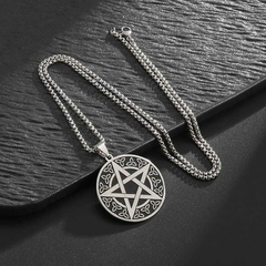 Colar Pentagrama com Triquetra Hipoalergênico Aço Inoxidavel