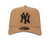 Boné 9FORTY A-Frame Snapback MLB New York Yankees Aba Curva Cáqui