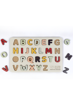 Tabuleiro de encaixe Colorido Brincando com as Letras Infantil - comprar online