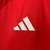 camisa-titular-home-casa-número-i-1-um-manchester-united-2024-25-24-25-adidas-vermelho-homenagem-busby-babes-luzes-old-trafford-escudo-tradicional-logo-adidas-branco-7