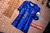 camisa-atletico-de-madrid-número-iii-thrid-terceira-2024-2025-24-25-azul-oceano-tom-acinzentado-gola-redonda-vermelha-e-branca-escudo-tradicional-logo-nike-vermelho-3