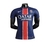 camisa-titular-psg-número-i-home-2024-2025-design-hechter-pinceladas-faixa-vermelha-bordas-brancas-azul-marinho-gola-redonda-escudo-nike-qatar-airways-modelo-jogador