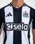 camisa-titular-home-casa-número-i-1-um-newcastle-united-2024-2025-24-25-adidas-preto-branco-listras-classico-alan-shearer-gola-v-preta-logo-adidas-preto-nuca-escudo-retro-patrocinio-sela-branco-3