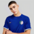 camisa-chelsea-fc-titular—casa-número-i-1-um-2023-24-23-24-nike-home-kit-azul-classico-detalhes-branco-dourado-iridescente-homenagem-taca-das-tacas-supercopa-premier-league-importti-mantos-5