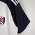 camisa-titular-home-casa-número-i-1-um-fulham-fc-2023-2024-23-24-adidas-branca-branco-gola-preta-botão-listras-ombros-escudo-tradicional-design-classico-tom-sobre-tom-vermelho-preto-sbotop-nuca-listras-coloridas-6