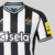 camisa-titular-home-casa-número-i-1-um-newcastle-united-2023-2024-23-24-castore-home-kit-listras-pretas-brancas-estilo-clássico-escudo-4