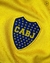 camisa-boca-juniors-número-ii-away-fora-2023-2024-23-24-amarela-amarelo-duas-faixas-horizontais-azul-escuro-gola-redonda-azul-escuro-3-listras-adidas-azuis-escudo-tradicional-logo-adidas-azul-xeneize-azul-nuca-6