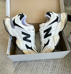 NB 9060 Branco e Preto - Isabel Borges