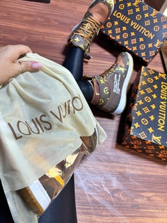 JD x LV Bota Café/Caramelo