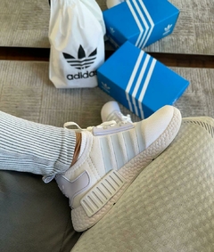 Tênis AD NMD Branco/azul bebe - comprar online