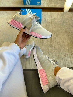 Tênis AD NMD Branco/rosa - comprar online