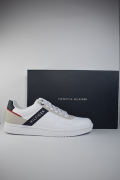 TOMMY HILFIGER MODELO LENDRIC - comprar en línea