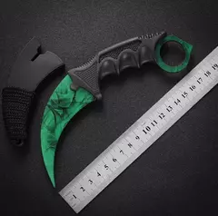 CUCHILLO KERAMBIT COLOR VERDE CON FILO FUNDA NEGRO PLÁSTICO RÍGIDO (A22-1) - comprar online