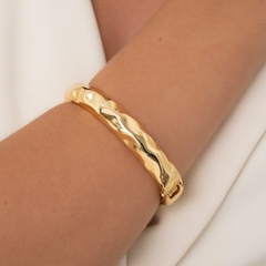 BRACELETE ESTILO MARTELADO (019351)