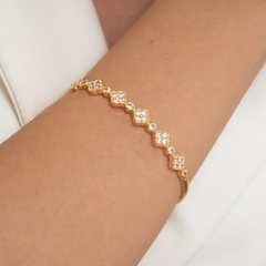 BRACELETE COM TREVOS CRAVEJADOS (019697) - comprar online