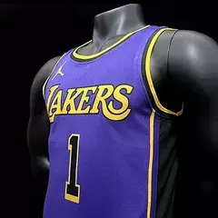 CAMISA LAKERS RUSSELL#1 LILAS AMARELA 2022/2023 na internet