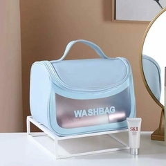 Imagen de PROMO 3x2 BOLSOS/NESECERES IMPERMEABLES WASHBAG