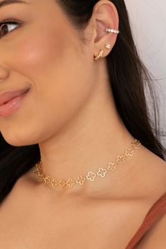 CHOKER DE TREVO VAZADO NO OURO - comprar online