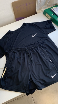 CONJUNTO NIKE PREMIUN FITT™ - Tu Tienda Trendy