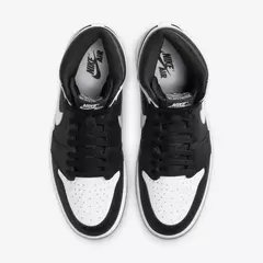 Zapatillas Air Jordan 1 Retro High OG "Black & White" + Short Jordan + Medias - comprar online