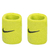 Munhequeira Nike Swoosh Verde com 2 Unidades - Curta - comprar online