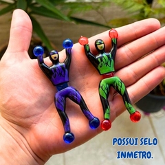 Boneco Que Gruda Na Parede 2 Ninja Geleca Brinquedo Infantil