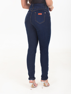 Calça Cigarrete Escura Poderosa Donatela-Jeans 1763135 na internet