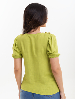 Blusa Mg Curta Verde Abacate Viscolinho 3440016 - comprar online