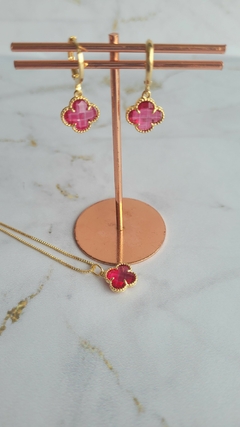 CONJUNTO TREVO ROSA PINK