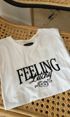 Remera Feeling Lucky en internet