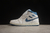 AIR JORDAN 1 MID BLANCO Y AZUL