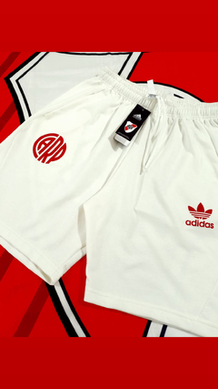 CONJUNTO REMERA Y BERMUDA RIVER PLATE 24/25 - comprar online