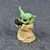 Kit com 5 mini action figures Baby Yoda na internet