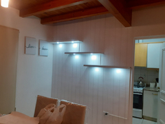 Estante flotante con 2 luces led en internet