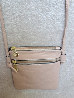 Bolsa Feminina Texturizada Pequena Transversal - comprar online