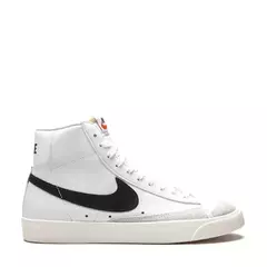 Nike Blazer Mid 77 Clásico (OUTLET)