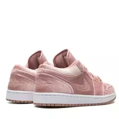 Air Jordan 1 Low Pink Velvet en internet