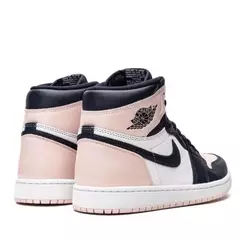 Air Jordan 1 High Bubble Gum en internet