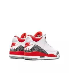 Air Jordan 3 Retro Fire Red en internet